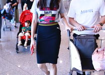 凌潇潇照片,光影交织下的魅力演绎