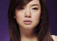 余潇潇整容前后照片