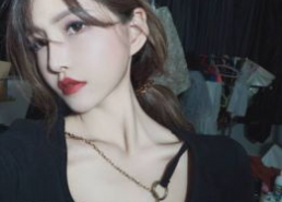 网红zz小黑 年龄,揭秘网红小黑的真实年龄与成长历程